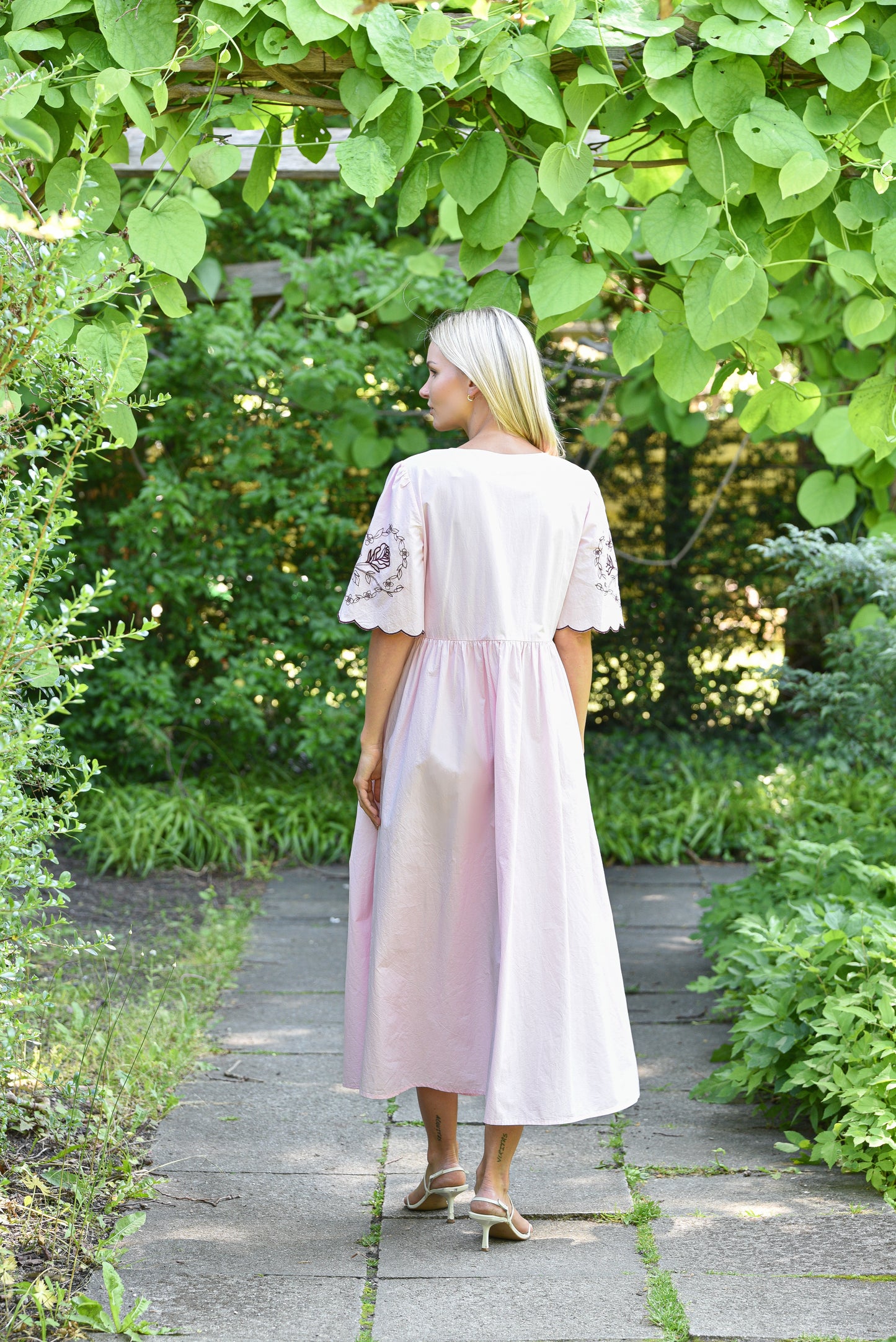 A View | mekko