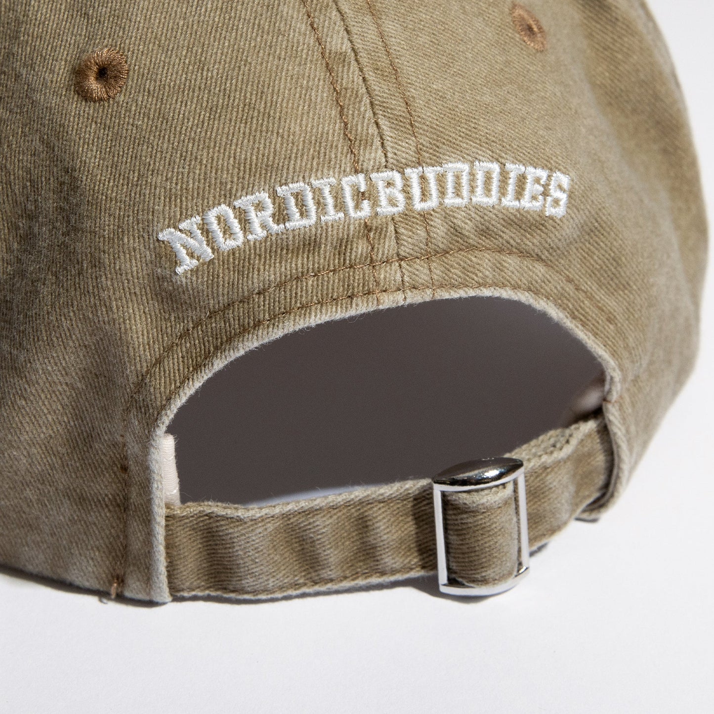 Nordic Buddies | Lippis
