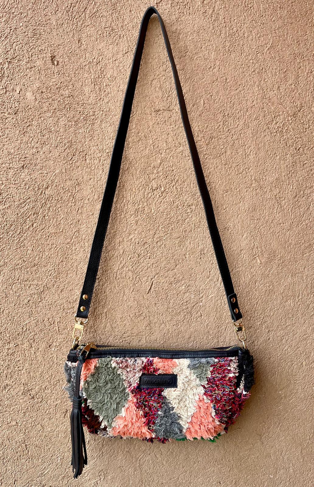 Aino Heiniö crossbody / olkalaukku