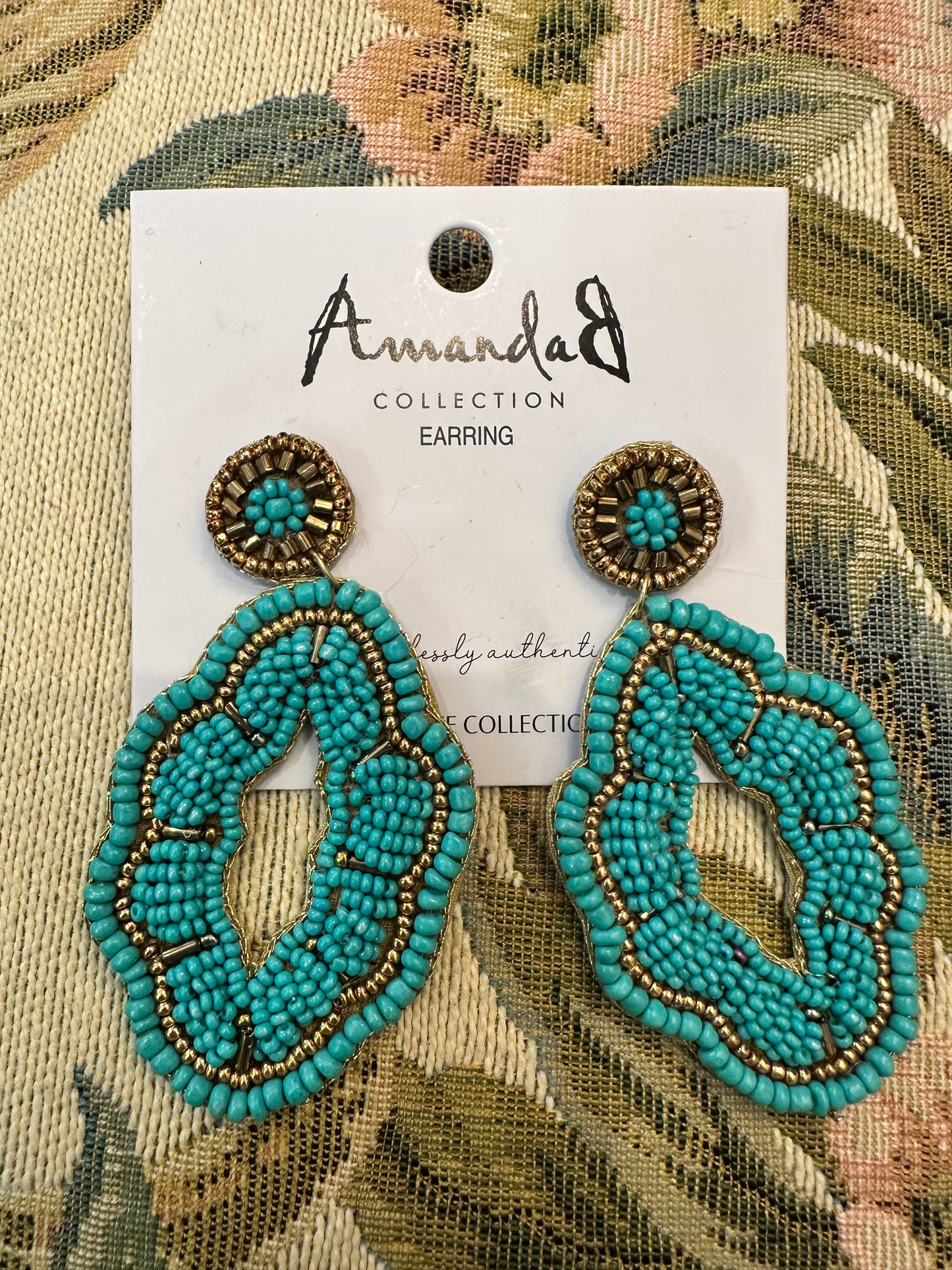 Amanda B | korvikset