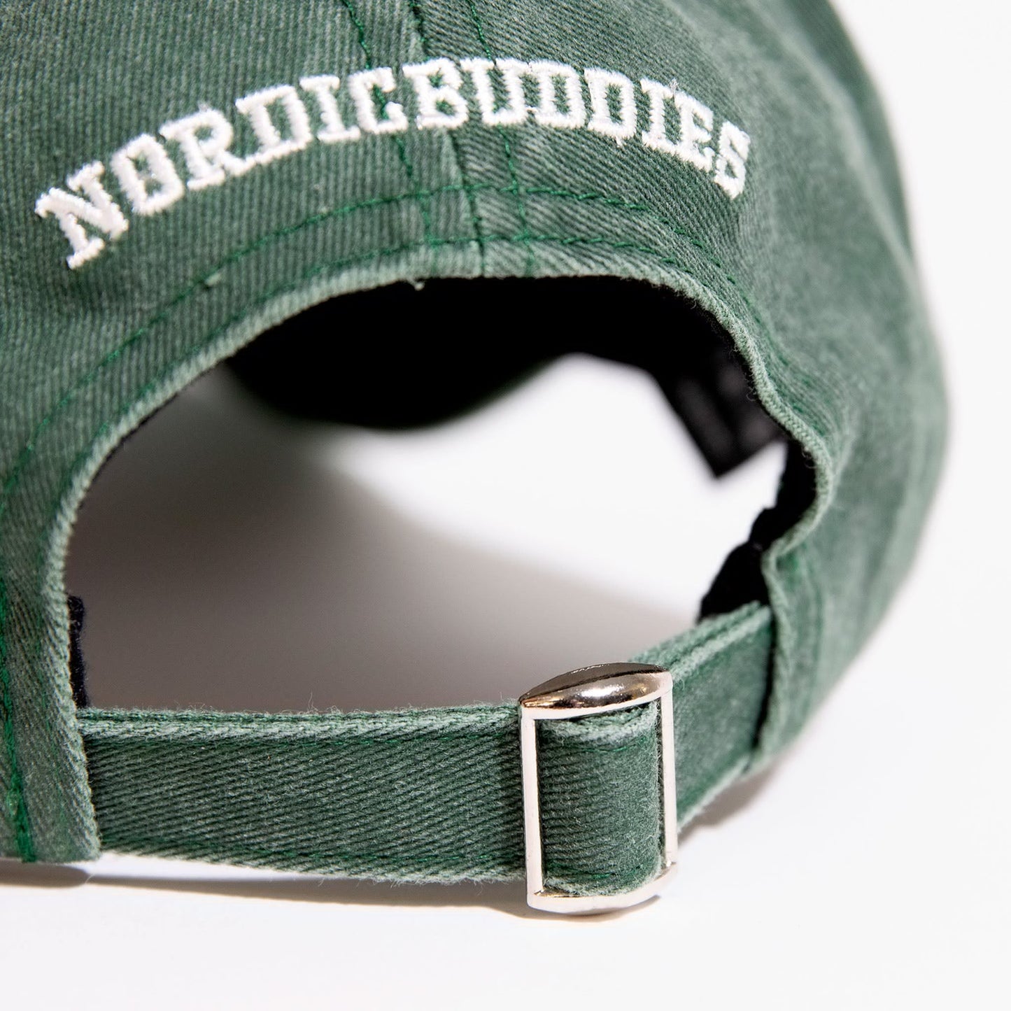 Nordic Buddies | Lippis